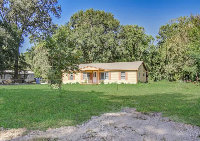Photo 2 of Single family home for sale at 20496 Mcgager Dr, New Caney, TX 77357 | MLS# 16314780 | Listing updated on 2026-09-17