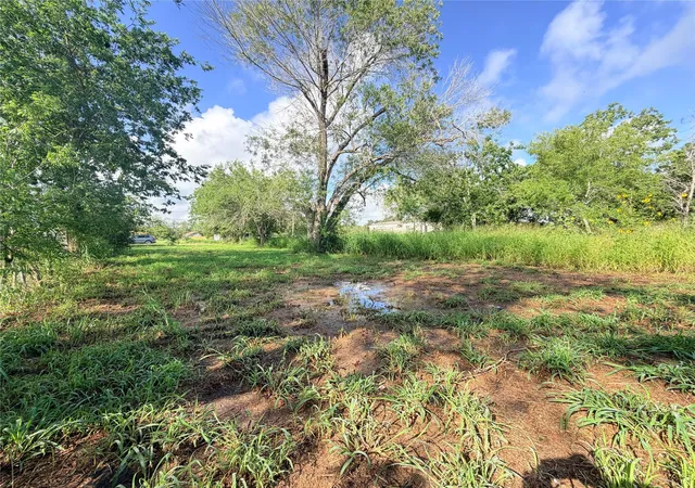 10th image of 507 E Ward St, Refugio, TX 78377 | MLS# 80145483