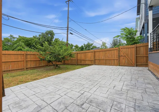 37th image of 1847 Dewalt St, Houston, TX 77088 | MLS# 43680030