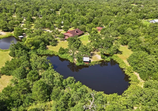 1st image of 300 Moss Oak Dr, Somerville, TX 77879 | MLS# 81309716