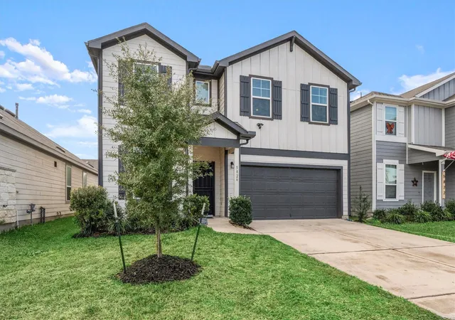 Photo 3 of Single family home for sale at 5826 Finely Run St, Spring, TX 77373 | MLS# 35506889 | Listing updated on 2026-10-04
