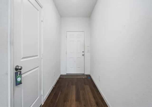 Photo 4 of Single family home for sale at 5826 Finely Run St, Spring, TX 77373 | MLS# 35506889 | Listing updated on 2026-10-04