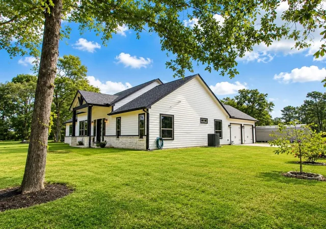 2nd image of 26898 Forest Hills Ln, Waller, TX 77484 | MLS# 71833193