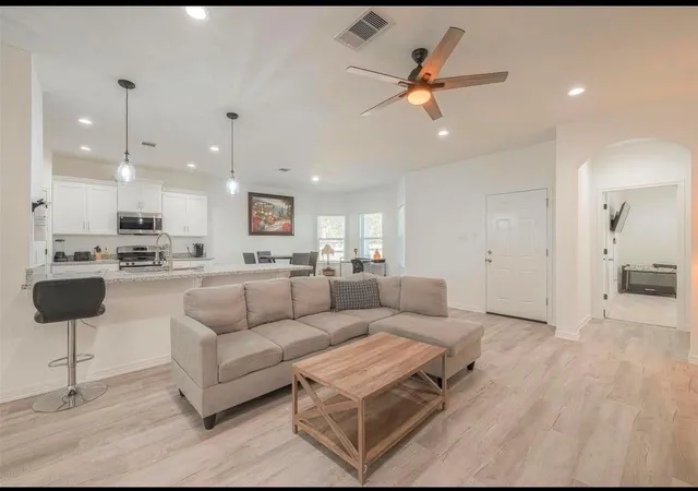 Photo 1 of Single family home for sale at 4633 Larkspur St, Houston, TX 77051 | MLS# 18086605 | Listing updated on 2026-06-29