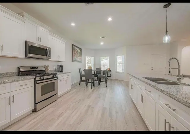 Photo 3 of Single family home for sale at 4633 Larkspur St, Houston, TX 77051 | MLS# 18086605 | Listing updated on 2026-06-29