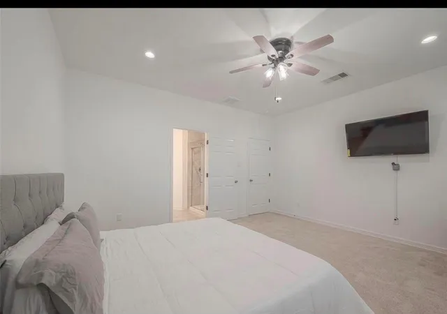 Photo 4 of Single family home for sale at 4633 Larkspur St, Houston, TX 77051 | MLS# 18086605 | Listing updated on 2026-06-29