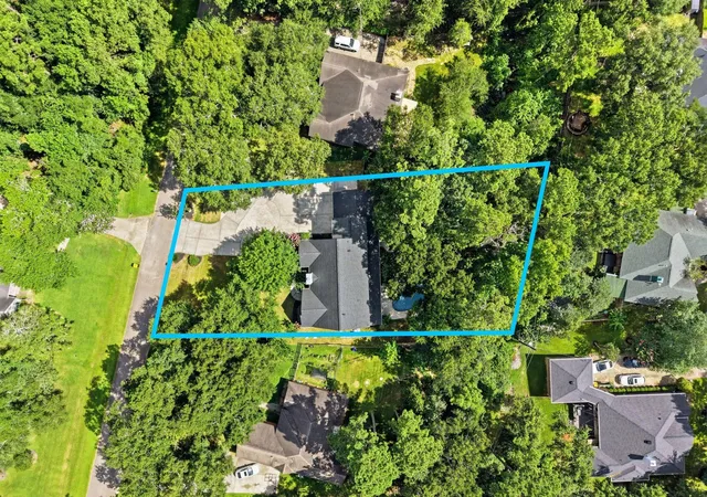 Photo 34 of Single family home for sale at 2312 Hollowbrook Ln, Conroe, TX 77384 | MLS# 60426439 | Listing updated on 2026-09-09