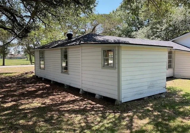 Homes for sale in Bay City, TX | 1329 Adams Rd, Bay City, TX 77414 | MLS# 18779811