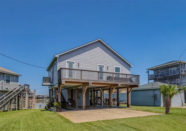 Photo 4 of Single family home for sale at 90 Dolphin Ln, Freeport, TX 77541 | MLS# 56179822 | Listing updated on 2026-07-21