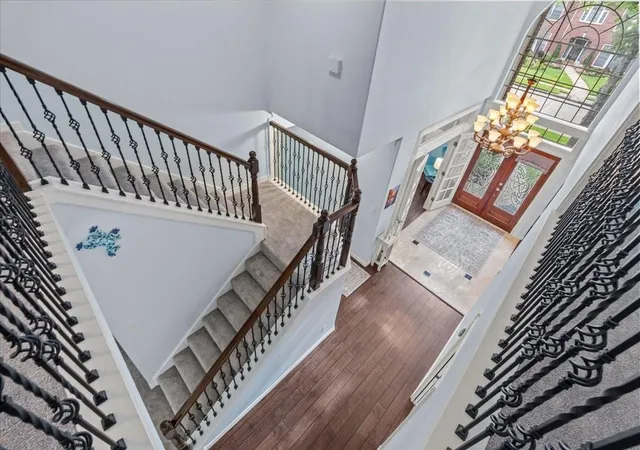 1st image of 914 Pinewood Ln, Seabrook, TX 77586 | MLS# 27182395