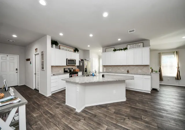 Photo 3 of Single family home for sale at 15303 Stulan Burn Dr, Humble, TX 77346 | MLS# 77011891 | Listing updated on 2026-08-30