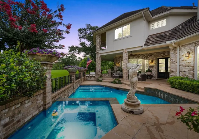 1st image of 2750 N Southern Oaks Dr, Houston, TX 77068 | MLS# 27045721