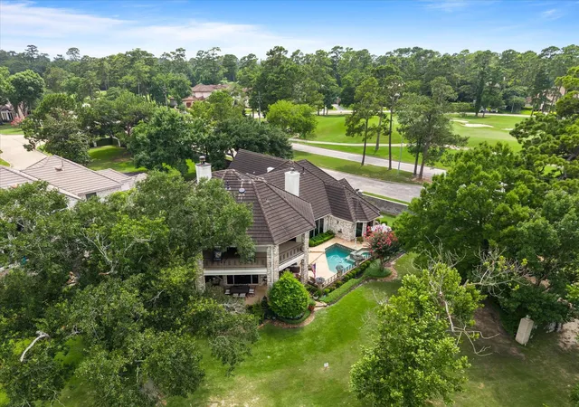 3rd image of 2750 N Southern Oaks Dr, Houston, TX 77068 | MLS# 27045721