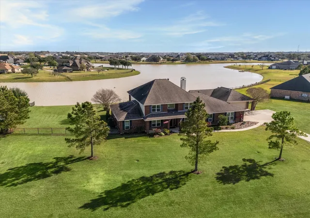 3rd image of 4626 Silhouette Dr, Katy, TX 77493 | MLS# 23917134