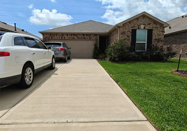 4th image of 1270 Glendora Dr, Rosharon, TX 77583 | MLS# 47311007