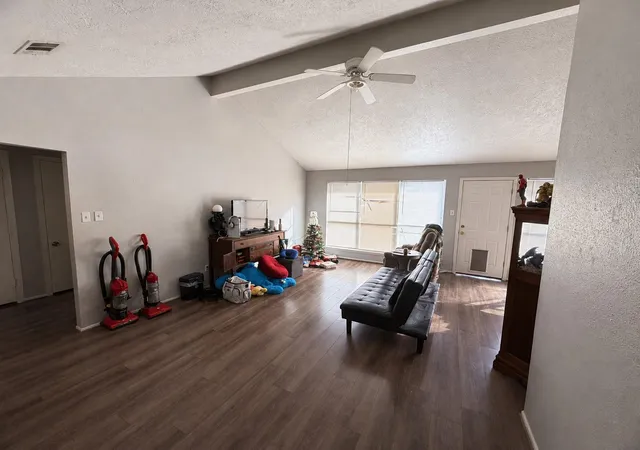 Photo 2 of Single family home for sale at 4607 Roserock Ln, Spring, TX 77388 | MLS# 4249875 | Listing updated on 2026-08-30