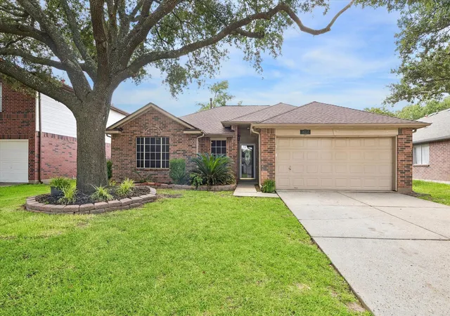 1st image of 18135 Eganville Cir, Tomball, TX 77377 | MLS# 35037114
