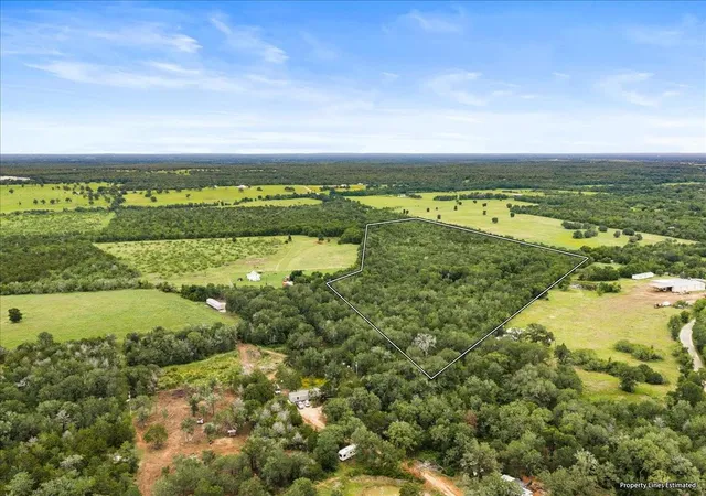 Homes for sale in Waelder, TX | 000 Charcoal Rd, Waelder, TX 78959 | MLS# 86406777