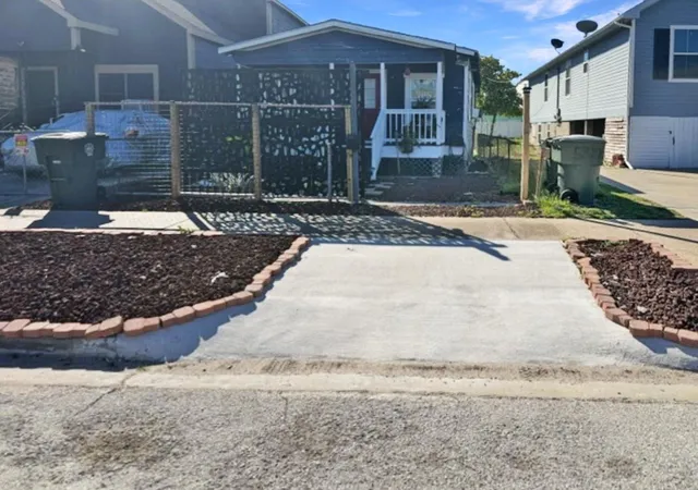 Photo 2 of Single family home for sale at 5313 Avenue K, Galveston, TX 77551 | MLS# 35727412 | Listing updated on 2026-08-28
