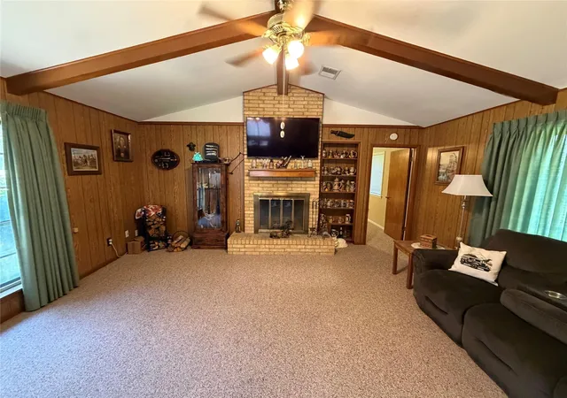 2nd image of 266 Inwood Dr, West Columbia, TX 77486 | MLS# 19733818