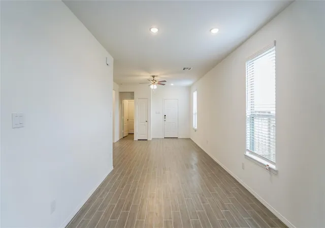 Photo 3 of Single family home for sale at 25703 Northpark Palm Dr, Porter, TX 77365 | MLS# 10142523 | Listing updated on 2026-04-22