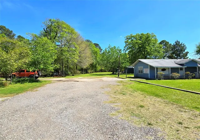 3rd image of 620 Easy St, Cleveland, TX 77327 | MLS# 37195865