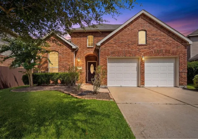 Photo 1 of Single family home for sale at 601 Chesterfield Ln, League City, TX 77573 | MLS# 81214069 | Listing updated on 2026-09-20
