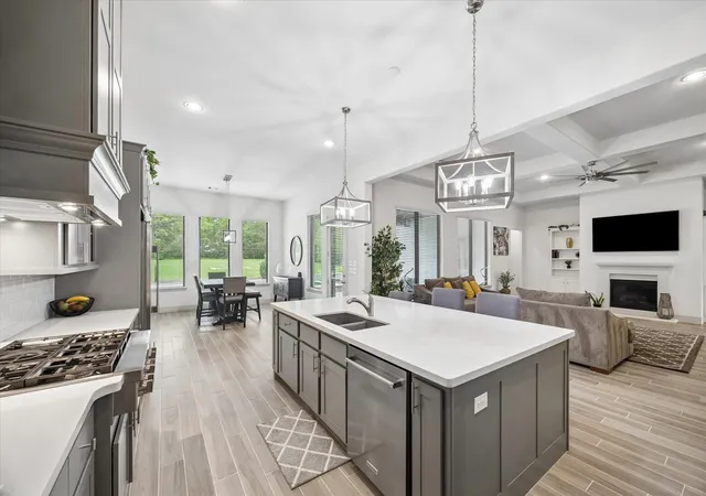 5th image of 30943 Spring Lake Blvd, Tomball, TX 77375 | MLS# 87895850