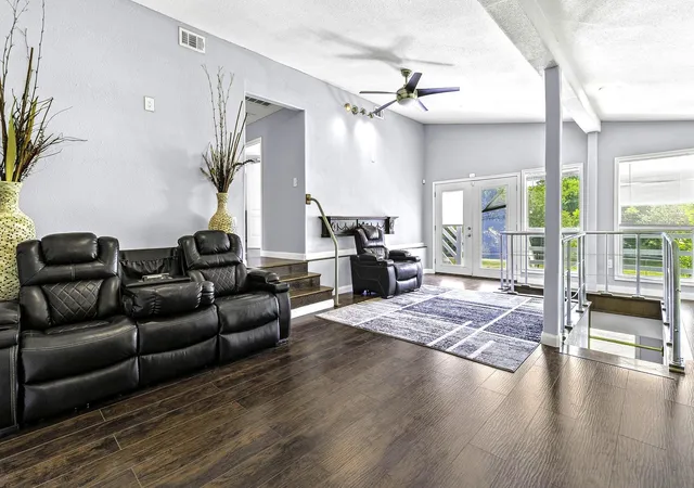 5th image of 210 Bay Haven Blvd, Livingston, TX 77351 | MLS# 23745426