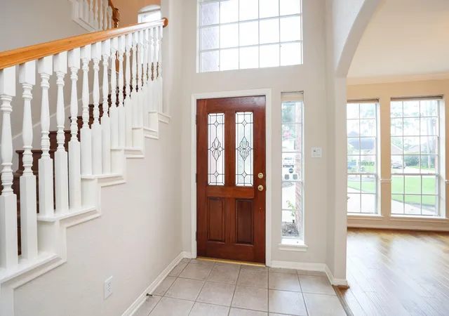 Photo 4 of Single family home for sale at 15602 Chapel Lake Dr, Cypress, TX 77429 | MLS# 63509413 | Listing updated on 2026-09-13