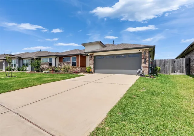 2nd image of 3438 Lake Landing Ln, Missouri City, TX 77459 | MLS# 60300295