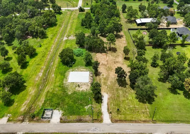 1st image of 3680 County Road 326, Alvin, TX 77511 | MLS# 29518553