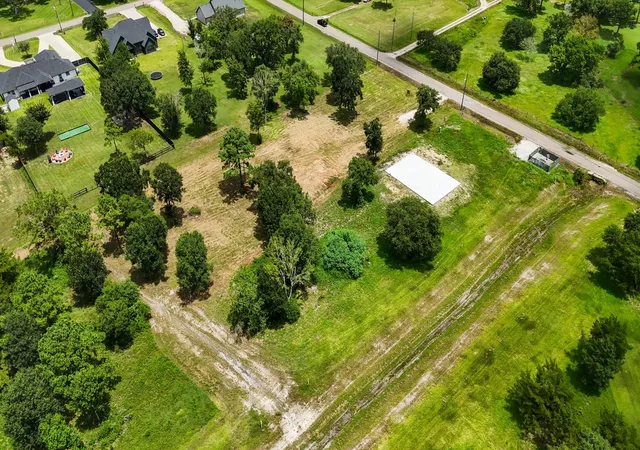 2nd image of 3680 County Road 326, Alvin, TX 77511 | MLS# 29518553