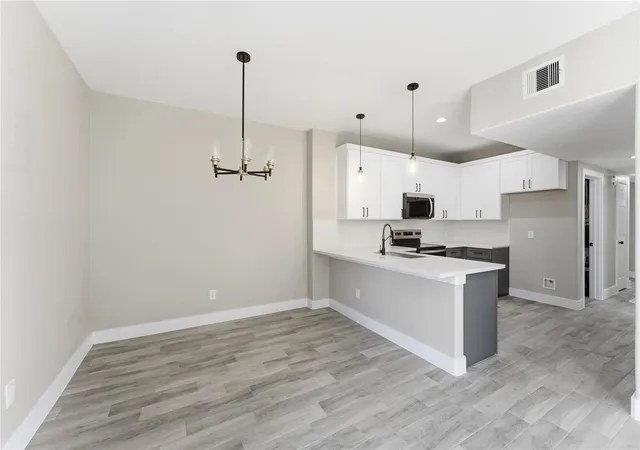 2nd image of 9722 Tuffly St, Houston, TX 77029 | MLS# 38854282