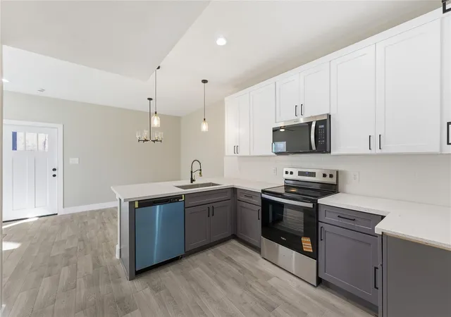 4th image of 9722 Tuffly St, Houston, TX 77029 | MLS# 38854282