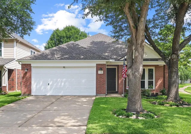 Photo 3 of Single family home for sale at 15335 Misty Dawn Trl, Cypress, TX 77433 | MLS# 42718631 | Listing updated on 2026-09-13