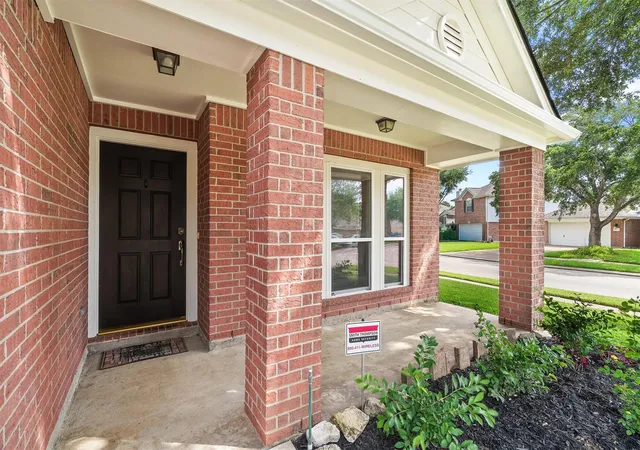 Photo 4 of Single family home for sale at 15335 Misty Dawn Trl, Cypress, TX 77433 | MLS# 42718631 | Listing updated on 2026-09-13