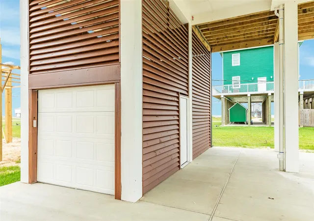 42nd image of 13010 Buccaneer Pkwy, Freeport, TX 77541 | MLS# 8706030