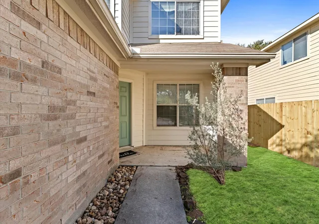 Photo 3 of Single family home for sale at 7218 Cool Springs Ct, Magnolia, TX 77354 | MLS# 67338368 | Listing updated on 2026-09-24
