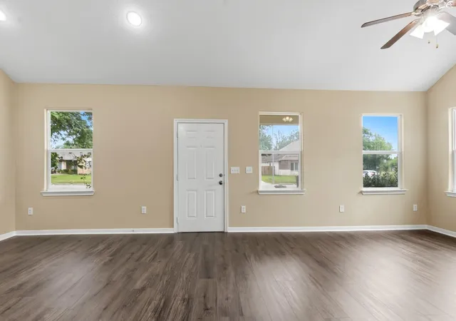 5th image of 3618 Rockingham St, Houston, TX 77051 | MLS# 52243797