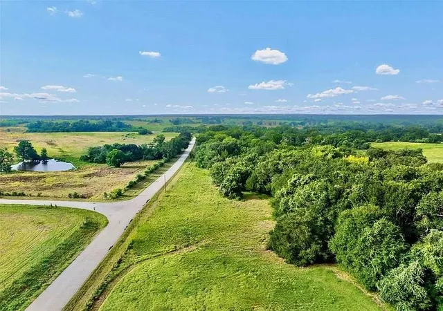 1st image of 0 Flewellen, Brenham, TX 77833 | MLS# 89575813