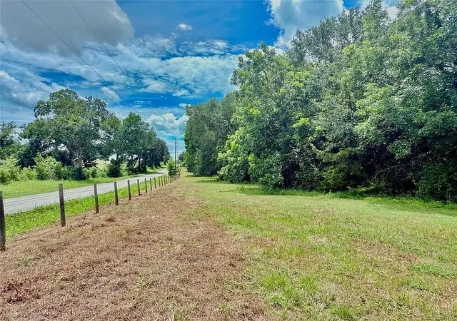 2nd image of 0 Flewellen, Brenham, TX 77833 | MLS# 89575813
