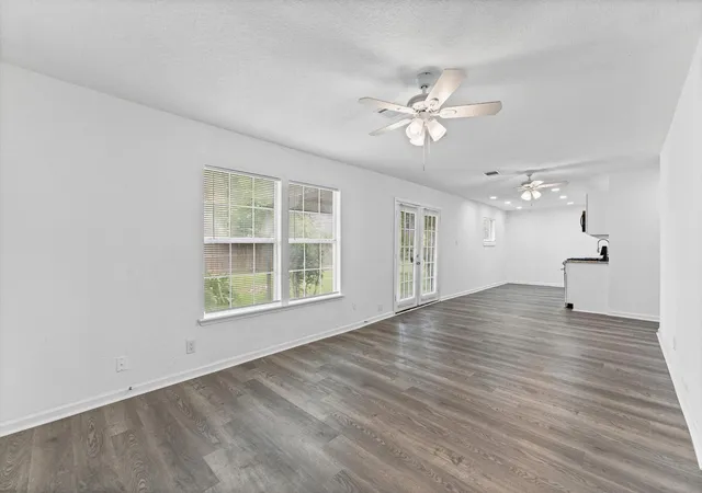 Photo 4 of Single family home for sale at 2617 Kingsdale Dr, Deer Park, TX 77536 | MLS# 69774442 | Listing updated on 2026-10-05