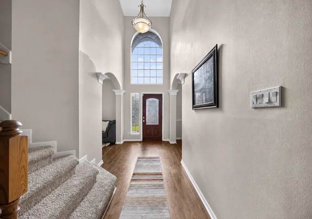 3rd image of 9903 Sand Dollar Dr, Houston, TX 77065 | MLS# 31271907