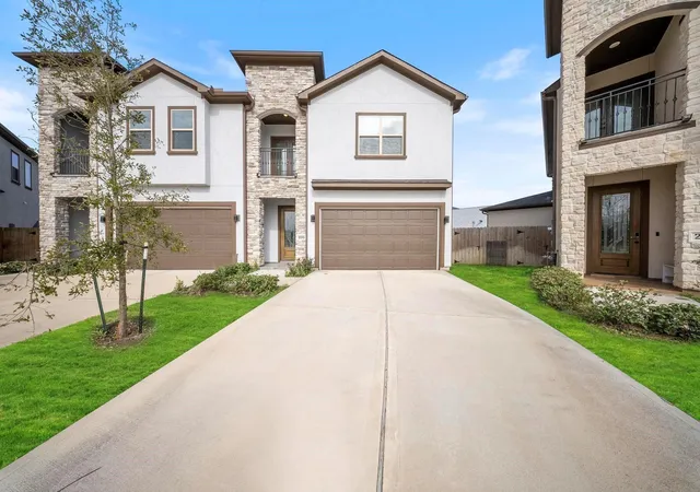Townhouse for sale at 2015 Olivos St, Missouri City, TX 77459 | MLS# 90636722 | Listing updated on 2026-09-01