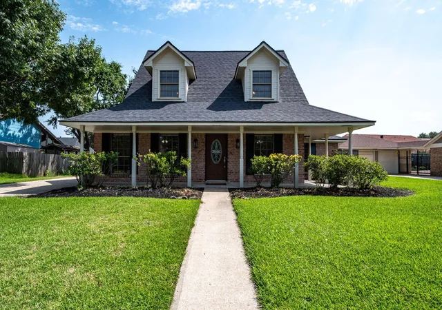 1st image of 4711 Burning Tree Dr, Baytown, TX 77521 | MLS# 58101447