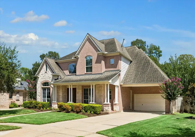 3rd image of 1602 Hill Spring Dr, Sugar Land, TX 77479 | MLS# 60295275