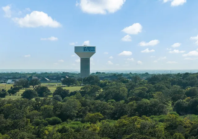 26th image of 1725 Rock Hollow Loop, Bryan, TX 77807 | MLS# 68979444