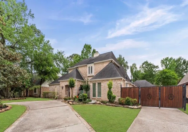 Photo 1 of Single family home for sale at 17403 Butte Crk Rd, Houston, TX 77090 | MLS# 78281893 | Listing updated on 2026-09-22