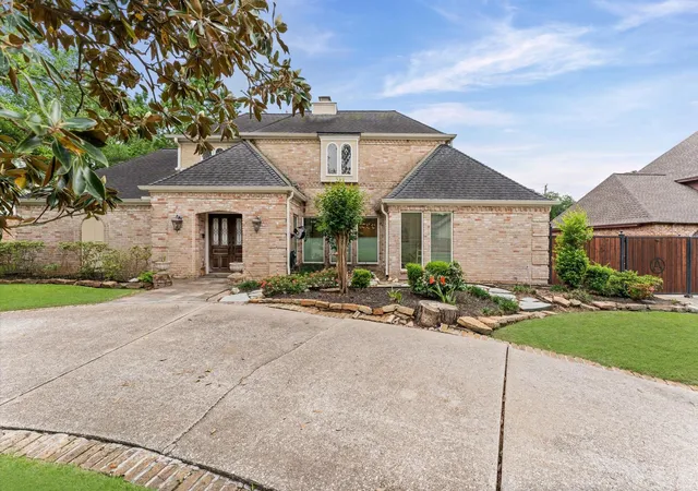 Photo 3 of Single family home for sale at 17403 Butte Crk Rd, Houston, TX 77090 | MLS# 78281893 | Listing updated on 2026-09-22